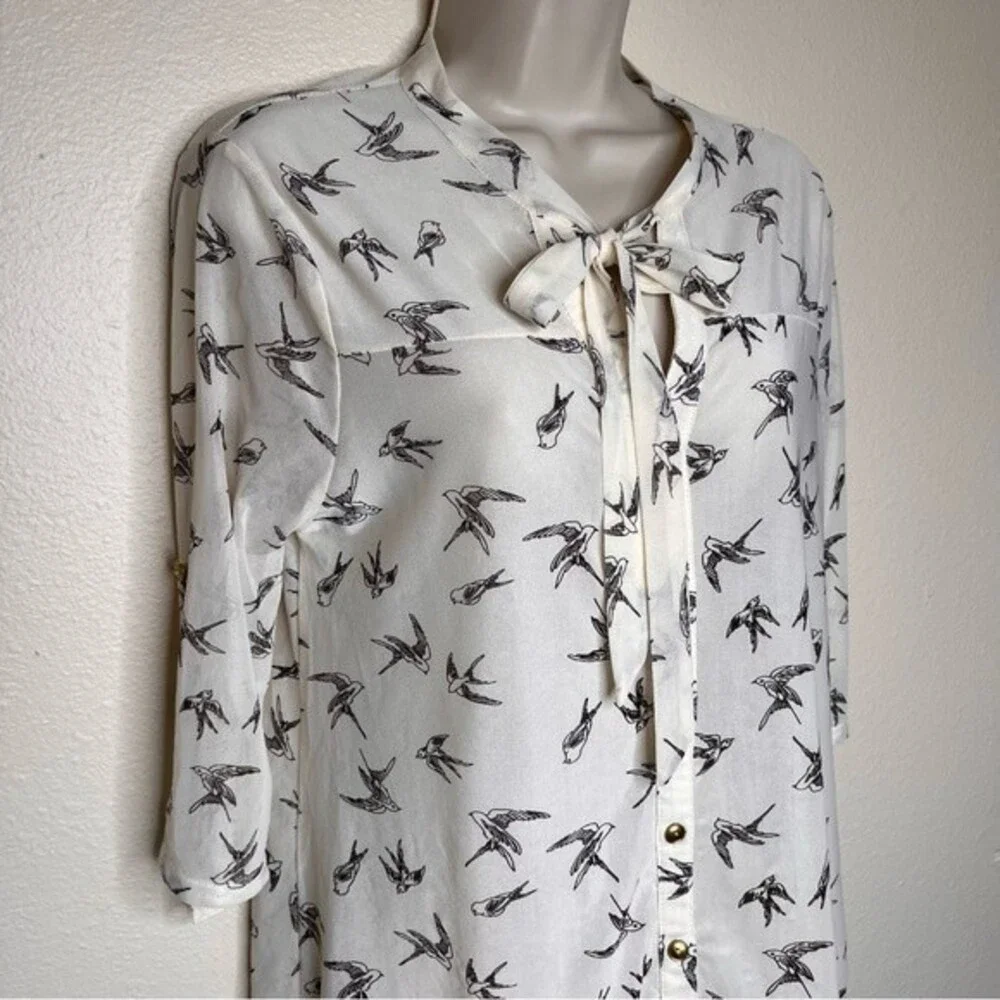 Siren Lily Bird Print Tie Neck Button Front Semi Sheer Cream Top Women Medium - Picture 2 of 13